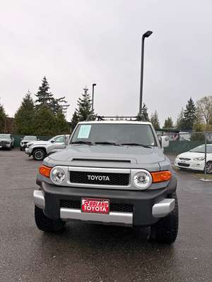 2014 Toyota FJ Cruiser - Sport Utility 2D