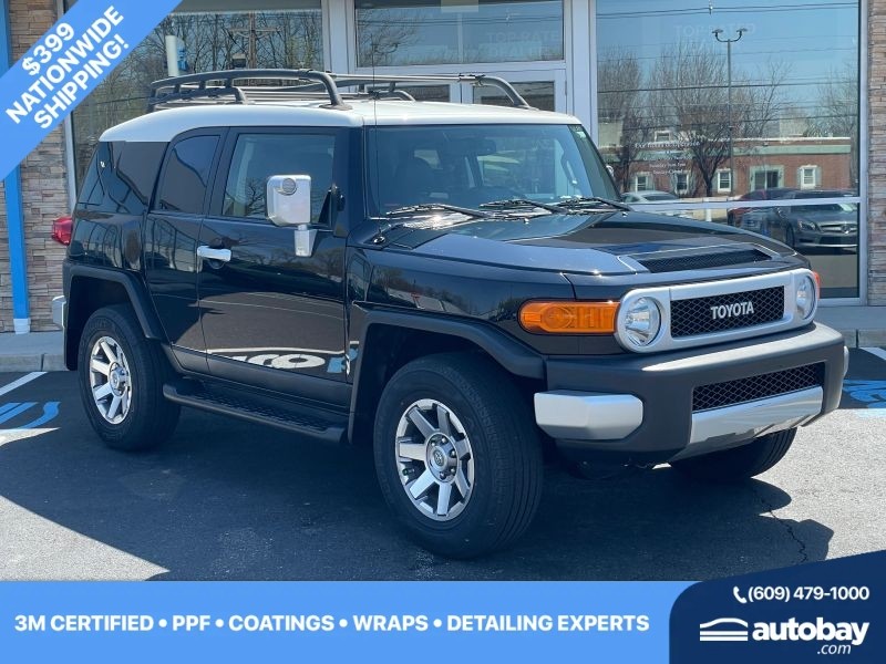 2014 Toyota FJ Cruiser Base