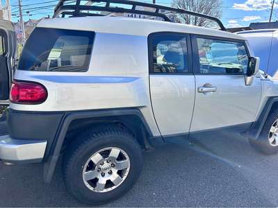 2008 Toyota FJ Cruiser - Sport Utility 2D
