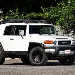 2014 Toyota FJ Cruiser - Sport Utility 2D