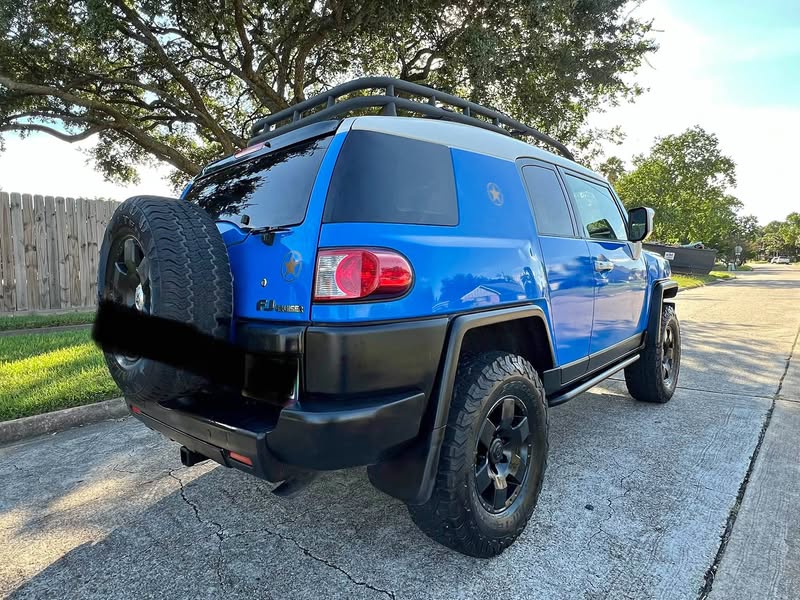 2008 Toyota FJ Cruiser - 4x4