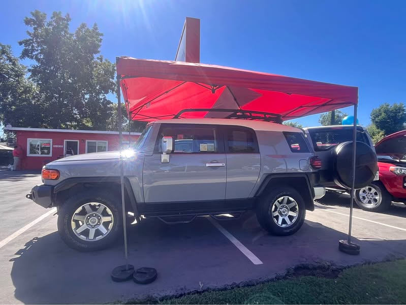 2014 Toyota FJ Cruiser - Sport Utility 2D