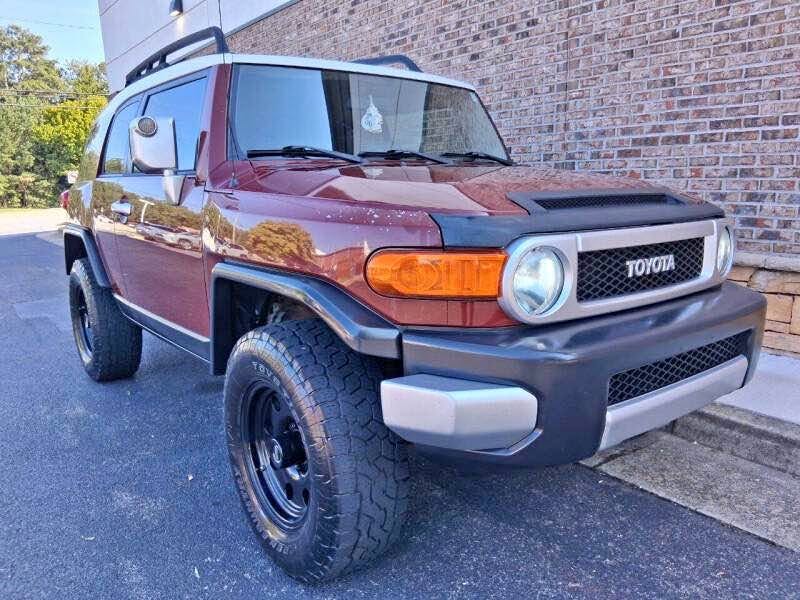 2008 Toyota FJ Cruiser - Sport Utility 2D