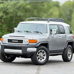 2011 Toyota FJ Cruiser Sport Utility 2D