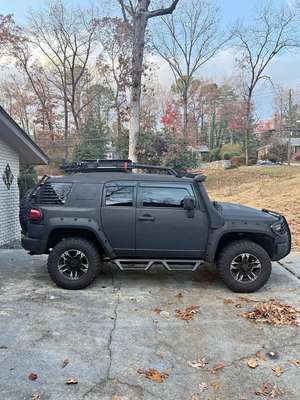 2008 Toyota FJ Cruiser - Sport Utility 2D