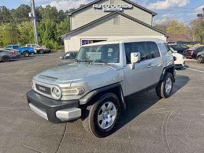 2007 Toyota FJ Cruiser - Sport Utility 2D