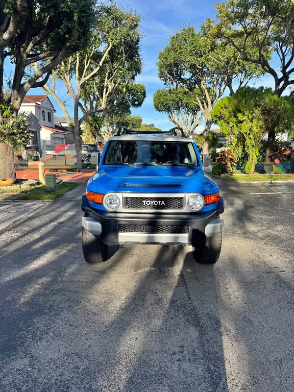 2008 Toyota FJ Cruiser - 4x4  V6 4.0 litros
