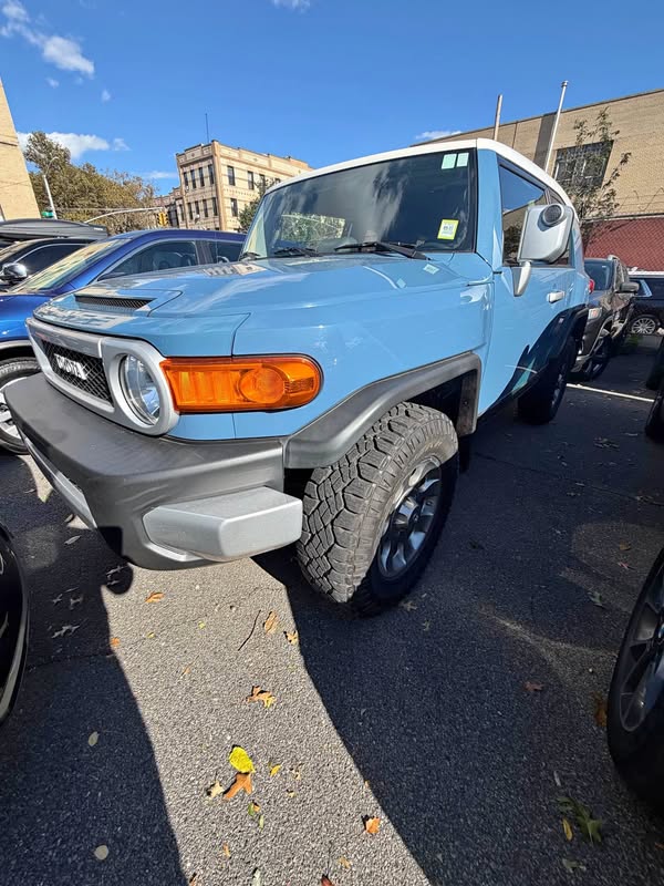 2013 Toyota FJ Cruiser - Como nueva