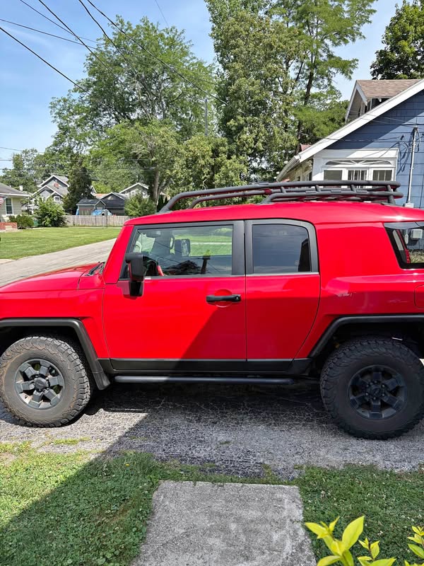 2012 Toyota FJ Cruiser - Trail teams