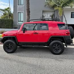 2012 Toyota FJ Cruiser - Trail Teams