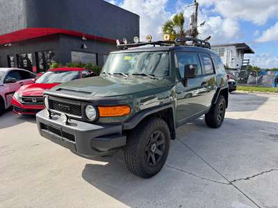 2014 Toyota FJ Cruiser Sport Utility 2D