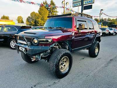 2007 Toyota FJ Cruiser - Sport Utility 2D
