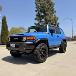 2007 Toyota FJ Cruiser - Sport Utility 2D