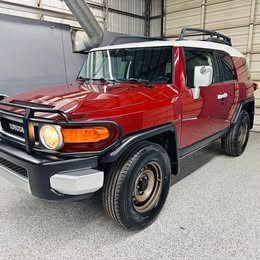 2008 Toyota FJ Cruiser - Base