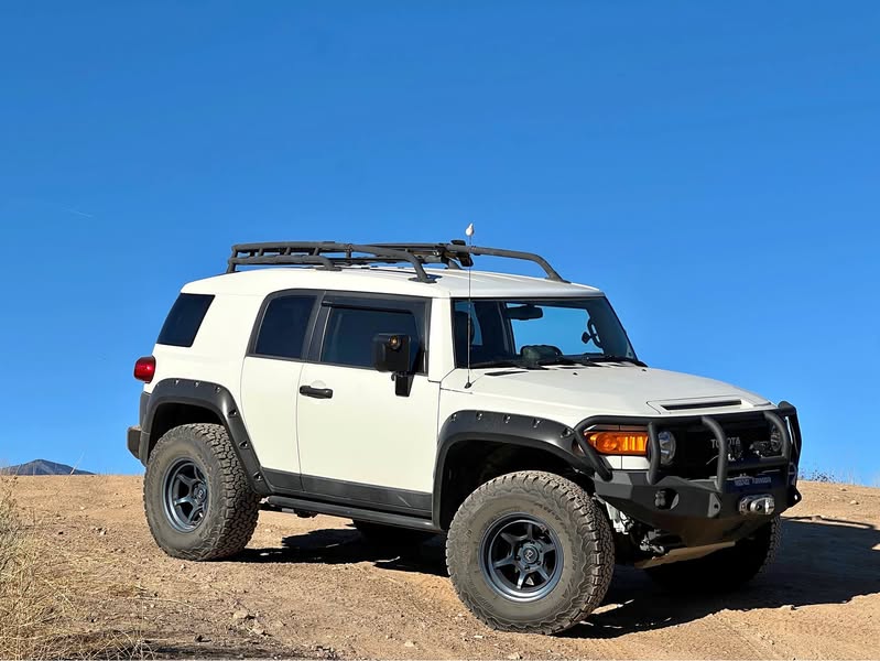 2012 Toyota FJ Cruiser - Sport Utility 2D