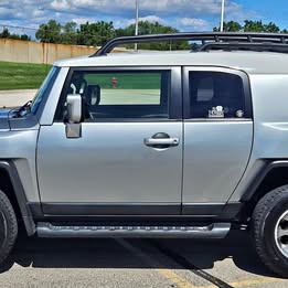 2012 Toyota fj cruiser 4wd, great condition, clean-title, please read full ad, video included