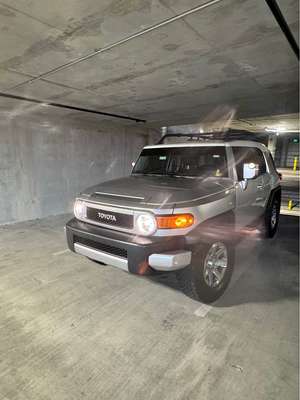 2007 Toyota FJ Cruiser - Sport Utility 2D