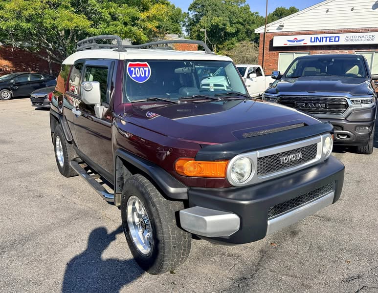 2007 Toyota FJ Cruiser - Sport Utility 2D