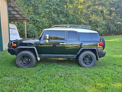 2007 Toyota FJ Cruiser Sport Utility 2D