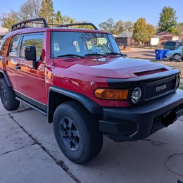 2012 Toyota fj cruiser teams edition