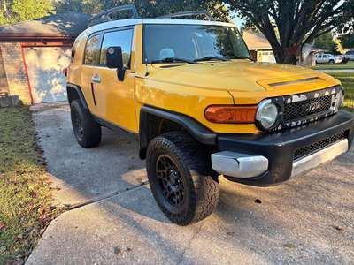 2007 Toyota FJ Cruiser - Sport Utility 2D
