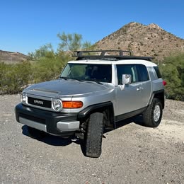 2007 Toyota FJ Cruiser - Sport Utility 2D