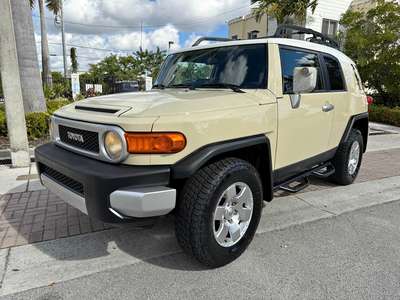 2008 Toyota FJ Cruiser - Sport Utility 2D
