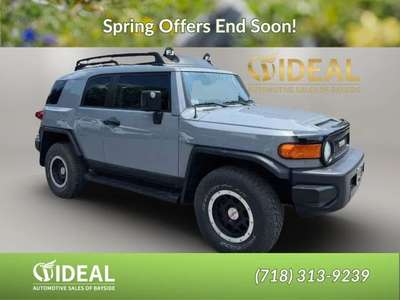 2013 Toyota FJ Cruiser Sport Utility 2D