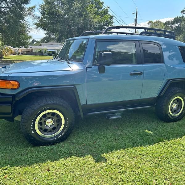 2014 Toyota fj cruiser team trails ultimate edition