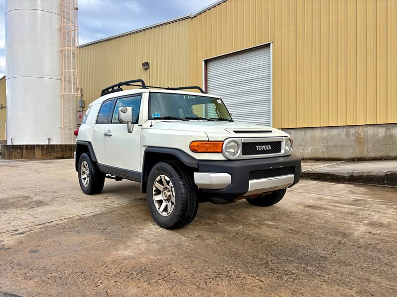 2014 Toyota FJ Cruiser Sport Utility 2D