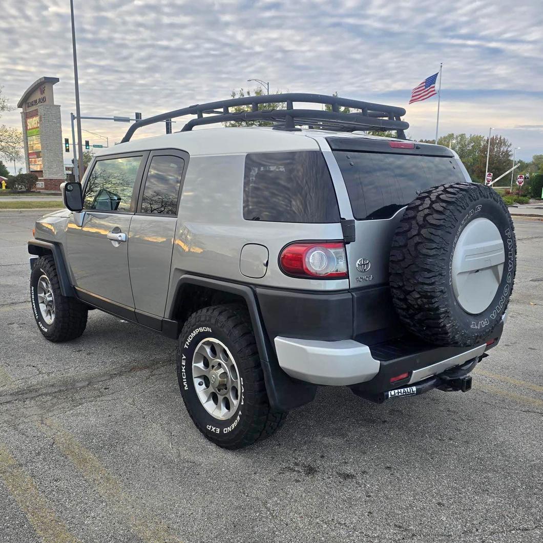 2012 Toyota FJ Cruiser - Sport Utility 2D