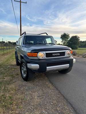 2012 Toyota FJ Cruiser - Sport Utility 2D