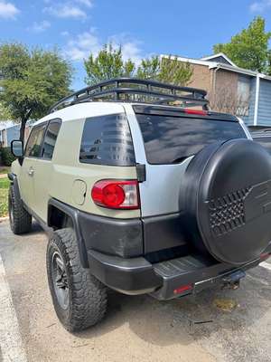 2007 Toyota FJ Cruiser - Sport Utility 2D