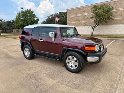 2007 Toyota FJ Cruiser - Sport Utility 2D
