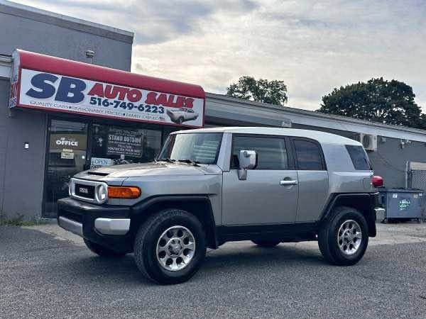 2012 Toyota FJ Cruiser