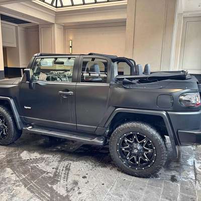 2014 Toyota FJ Cruiser - Sport Utility 2D