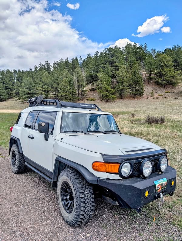 2008 Toyota FJ Cruiser - Sport Utility 2D