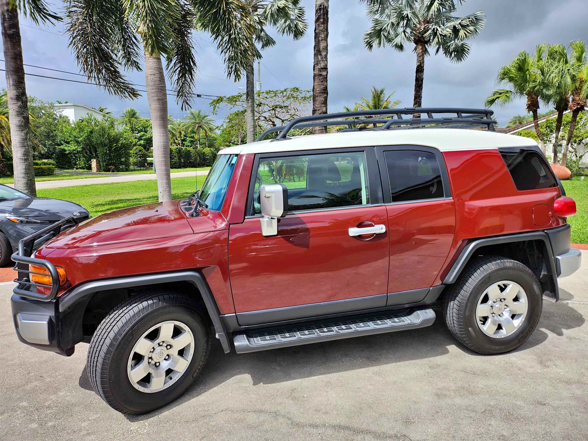 2008 Toyota FJ Cruiser - Sport Utility 2D