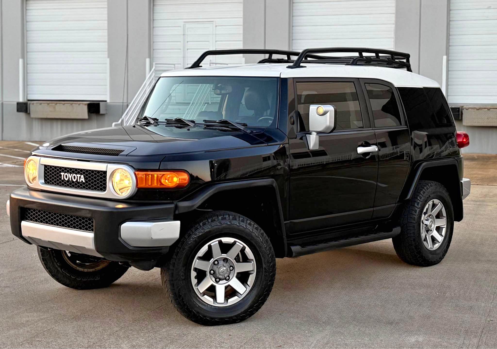 2014 Toyota FJ Cruiser - Sport Utility 2D