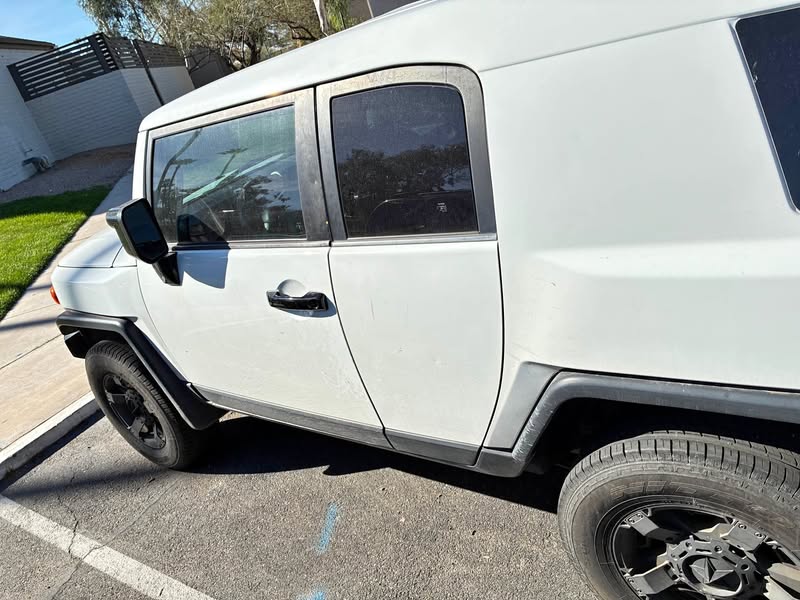 2007 Toyota FJ Cruiser - Sport Utility 2D
