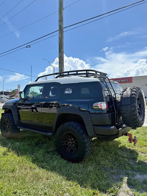 2010 Toyota FJ Cruiser - FJ Cruiser