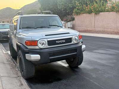 2007 Toyota FJ Cruiser - Sport Utility 2D