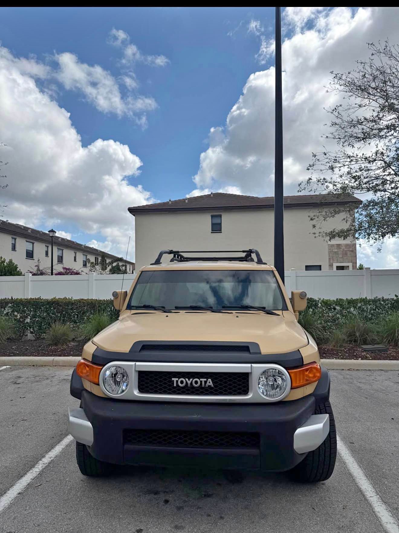 2008 Toyota FJ Cruiser - 4x2