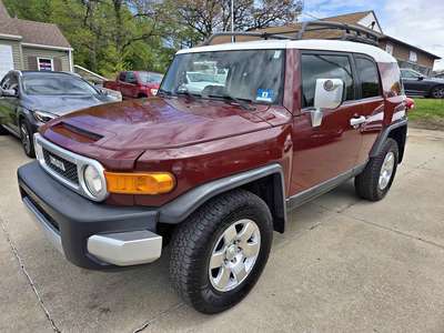 2008 Toyota FJ Cruiser - Sport Utility 2D