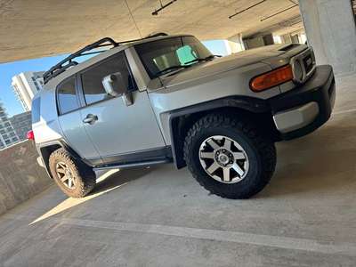 2007 Toyota FJ Cruiser - Sport Utility 2D