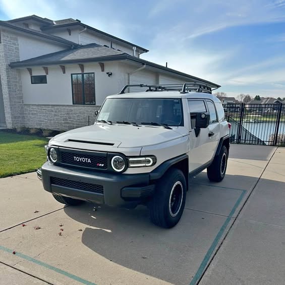 2010 2010 Toyota FJ Cruiser