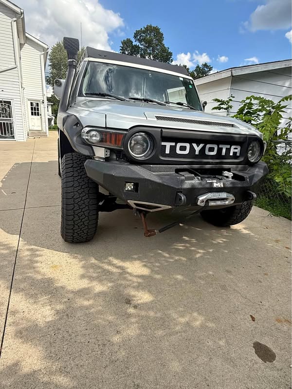 2007 Toyota FJ Cruiser - Sport Utility 2D