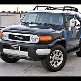 2011 Toyota FJ Cruiser - 4WD Off-Road Package