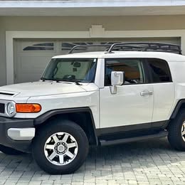 2014 Toyota   FJ Cruiser 4X4