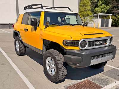 2007 Toyota FJ Cruiser - Base
